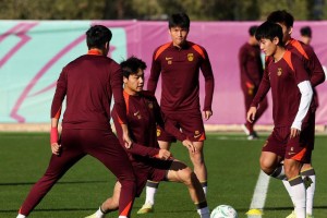 乐鱼app-u23亚洲杯决赛，只要教练思路对，拜合拉木站出来，就有机会夺冠