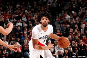 乐鱼app-谢登-夏普27分7板3助 开拓者127-110热火迎4连胜